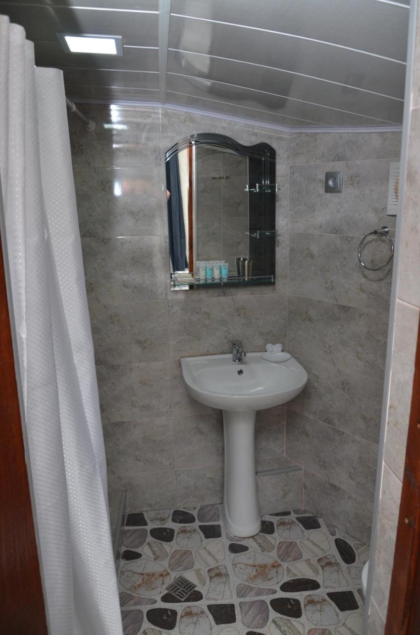 Guest House Uta Tbilisi Zewnętrze zdjęcie
